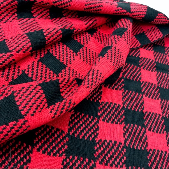 NWT Woolrich Red Buffalo Check Knit Scarf - Picture 5 of 5